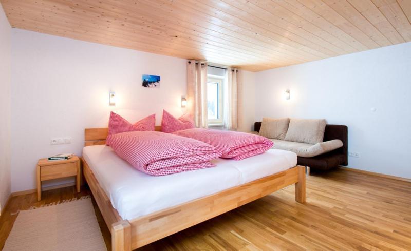 Haus Gaudenz Daire Warth  Oda fotoğraf